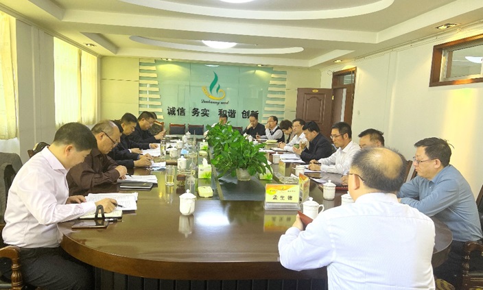 市委常委、副市長張秀林到敦煌種業(yè)調(diào)研